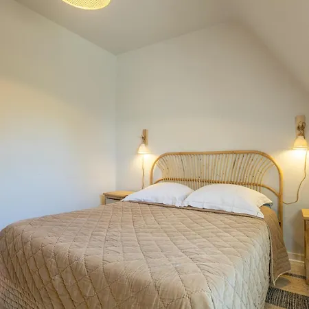 Holiday home Ferme Kerlan 5min En Voiture *