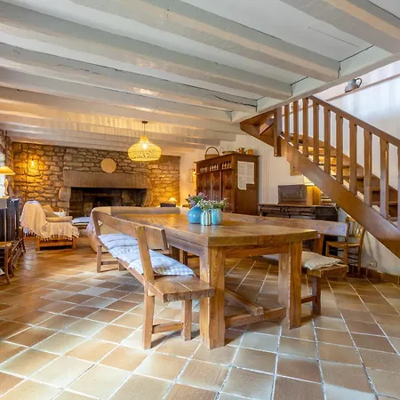 Holiday home Ferme Kerlan 5min En Voiture